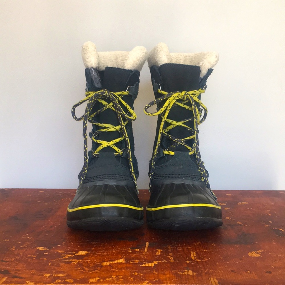 L.L. Bean Women’s Snow Boot SZ 6